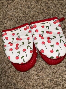 KitchenAid White Cherry-Print Mini Oven Mitts with Red Trim